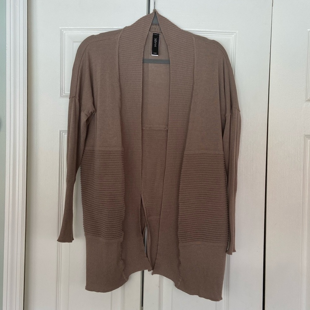 Savvvi cardigan sweater size small medium color taupe